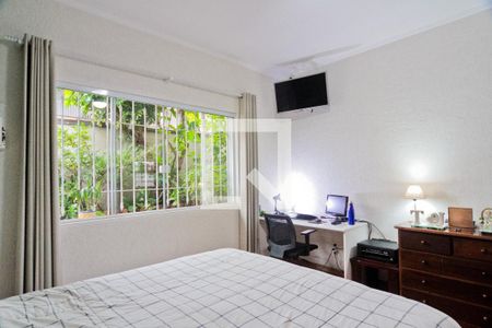 Quarto 1 de casa para alugar com 4 quartos, 211m² em Vila Arcadia, São Paulo