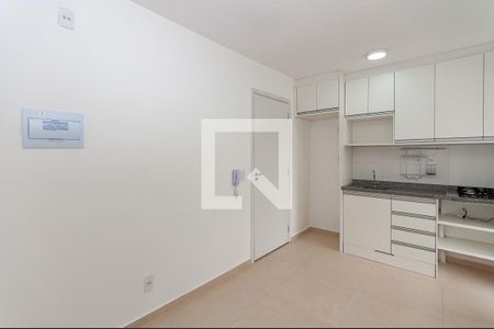 Cozinha de apartamento para alugar com 1 quarto, 32m² em Lapa, São Paulo