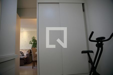 Apartamento para alugar com 52m², 2 quartos e 1 vagaQuarto 2 - Armários