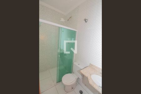 Banheiro de casa à venda com 3 quartos, 120m² em Vila Alpina, São Paulo