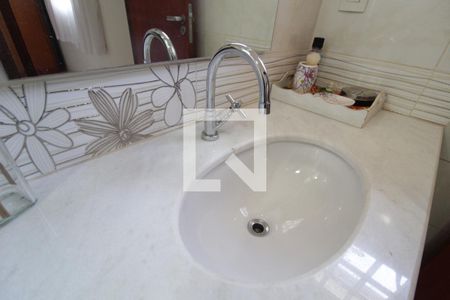 Casa para alugar com 402m², 3 quartos e 4 vagasBanheiro da Suíte 1