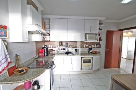 Casa para alugar com 402m², 3 quartos e 4 vagasCozinha