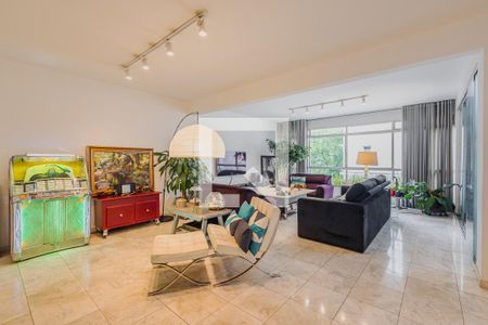 Apartamento à venda com 246m², 2 quartos e 2 vagasSala