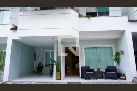Fachada da Casa de casa de condomínio à venda com 4 quartos, 177m² em Anil, Rio de Janeiro