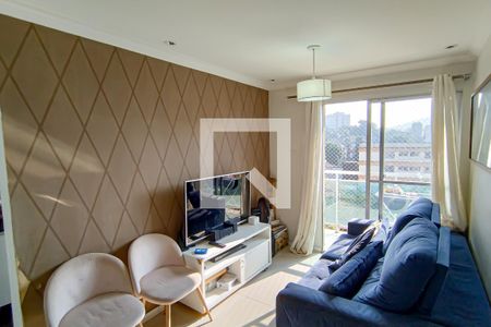 sala de apartamento para alugar com 2 quartos, 53m² em Taquara, Rio de Janeiro