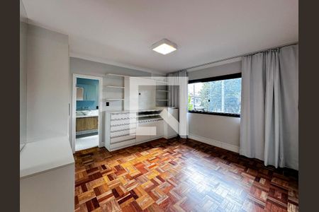 Casa à venda com 230m², 2 quartos e 1 vagaSuíte 1