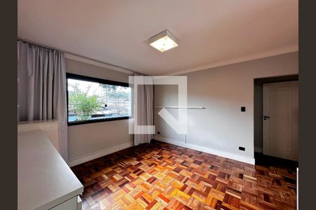 Casa à venda com 230m², 2 quartos e 1 vagaSuíte 1