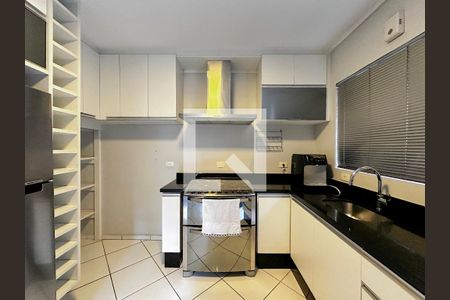 Casa à venda com 230m², 2 quartos e 1 vagaCozinha