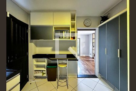 Casa à venda com 230m², 2 quartos e 1 vagaCozinha