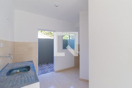 Casa de condomínio para alugar com 45m², 2 quartos e 1 vagaCozinha e área de serviço