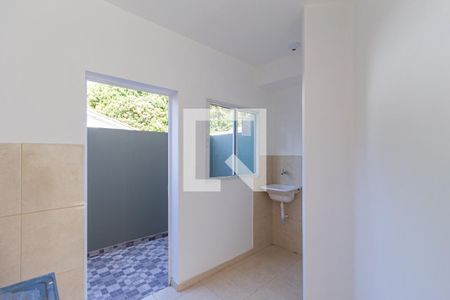 Casa de condomínio para alugar com 45m², 2 quartos e 1 vagaCozinha e área de serviço