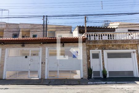 Casa para alugar com 120m², 3 quartos e 2 vagasFachada 