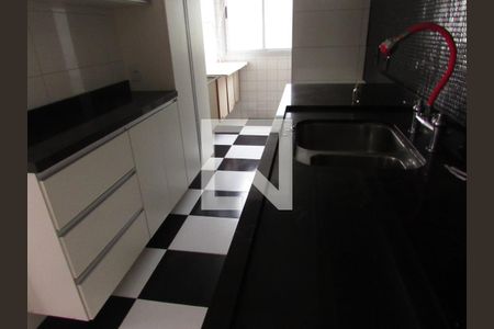 Cozinha de apartamento à venda com 3 quartos, 130m² em Vila Andrade, São Paulo