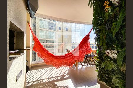 Sala de apartamento à venda com 3 quartos, 96m² em Jardim Arpoador, São Paulo