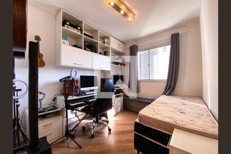 Apartamento à venda com 96m², 3 quartos e 2 vagasQuarto