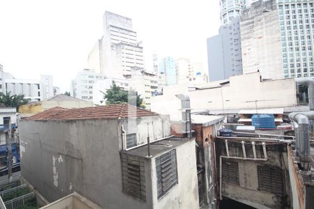 Varanda  de apartamento para alugar com 1 quarto, 30m² em Liberdade, São Paulo