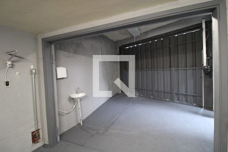 Casa para alugar com 300m², 2 quartos e 2 vagasGaragem