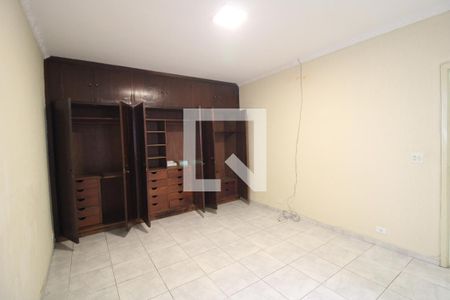 Casa para alugar com 300m², 2 quartos e 2 vagasQuarto 2