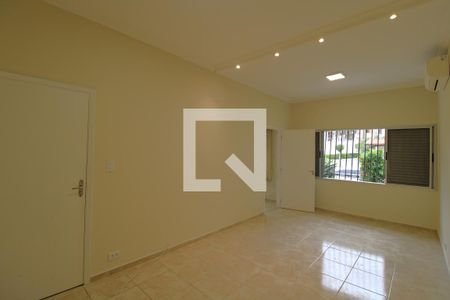 Casa para alugar com 300m², 2 quartos e 2 vagasQuarto 1