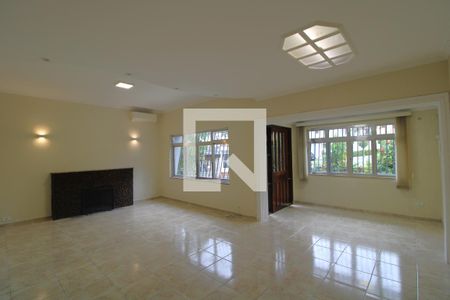 Sala 1 de casa para alugar com 2 quartos, 300m² em Vila Anhanguera, São Paulo