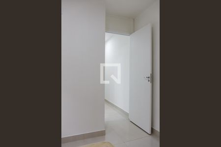 Quarto 1 de apartamento para alugar com 2 quartos, 44m² em Centro, Osasco