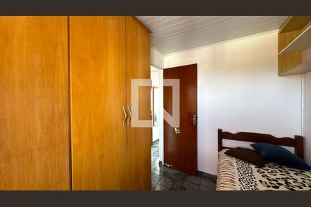 Apartamento para alugar com 3 quartos, 44m² em Cidade Industrial, Curitiba