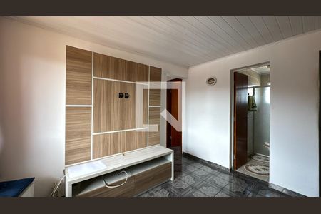 Sala de apartamento para alugar com 3 quartos, 44m² em Cidade Industrial, Curitiba