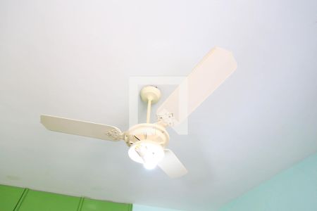 Apartamento à venda com 198m², 4 quartos e 3 vagas Apartamento à venda com 198m², 4 quartos e 3 vagasQuarto