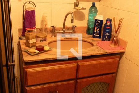 Apartamento à venda com 120m², 3 quartos e 1 vaga Apartamento à venda com 120m², 3 quartos e 1 vagaBanheiro Social