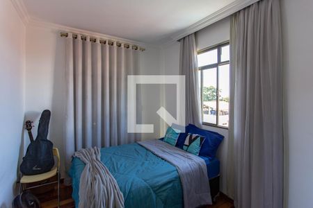 Casa à venda com 278m², 4 quartos e 6 vagasQuarto 1