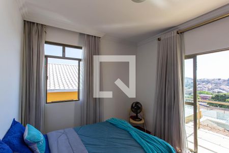 Casa à venda com 278m², 4 quartos e 6 vagasQuarto 2