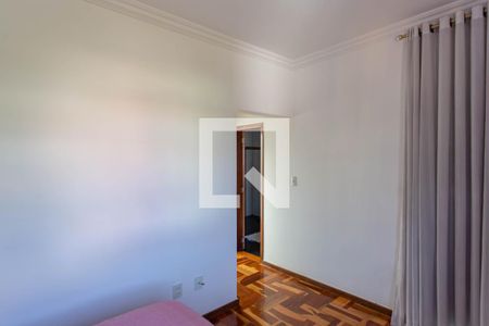 Casa à venda com 278m², 4 quartos e 6 vagasQuarto Suíte