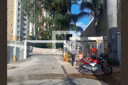 Apartamento para alugar com 65m², 2 quartos e 1 vagaFachada