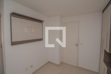 Quarto 1 de apartamento para alugar com 1 quarto, 65m² em Vila Paulo Silas, São Paulo