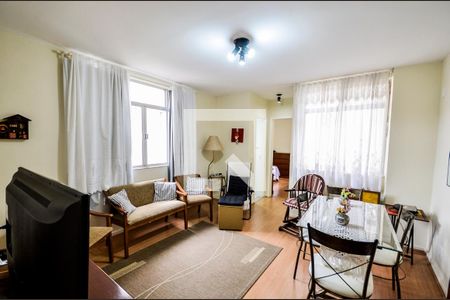 Sala de apartamento à venda com 1 quarto, 80m² em Grajaú, Rio de Janeiro