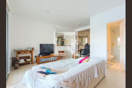 Sala de apartamento para alugar com 2 quartos, 69m² em Vila Anastácio, São Paulo