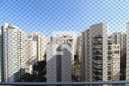 Vista da Varanda de apartamento à venda com 4 quartos, 170m² em Moema, São Paulo