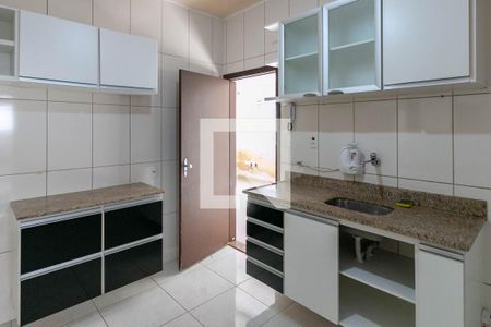 Casa à venda com 280m², 4 quartos e 4 vagasCozinha