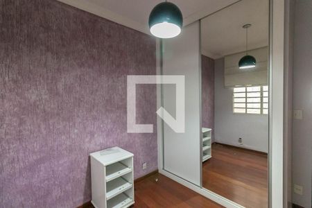 Casa para alugar com 3 quartos, 280m² em Carlos Prates, Belo Horizonte
