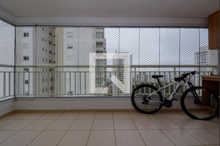 sacada da sala de apartamento para alugar com 2 quartos, 107m² em Vila Lusitânia, São Bernardo do Campo