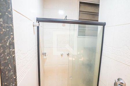 Apartamento para alugar com 55m², 2 quartos e sem vagaBanheiro