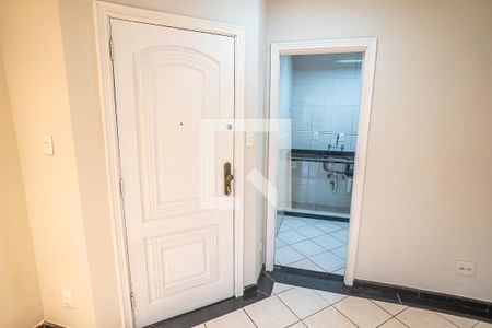 Apartamento para alugar com 55m², 2 quartos e sem vagaPorta de entrada