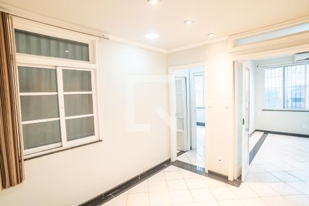 Apartamento para alugar com 55m², 2 quartos e sem vagaSala