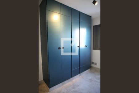 Apartamento à venda com 108m², 4 quartos e 2 vagasQuarto 3