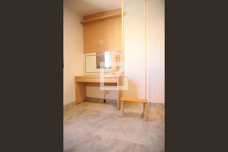 Apartamento à venda com 108m², 4 quartos e 2 vagasQuarto 2