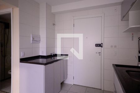 Sala/Cozinha  de apartamento à venda com 2 quartos, 33m² em Parque Fongaro, São Paulo