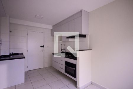 Sala/Cozinha  de apartamento à venda com 2 quartos, 33m² em Parque Fongaro, São Paulo