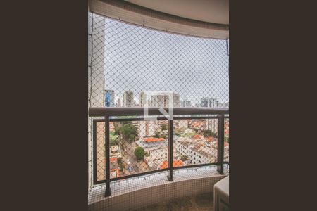 Apartamento para alugar com 125m², 3 quartos e 3 vagas Apartamento para alugar com 125m², 3 quartos e 3 vagasVaranda