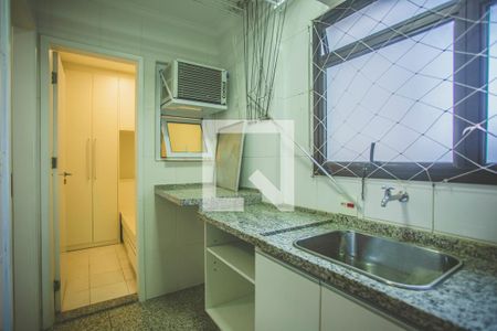 Apartamento para alugar com 125m², 3 quartos e 3 vagas Apartamento para alugar com 125m², 3 quartos e 3 vagasÁrea de Serviço