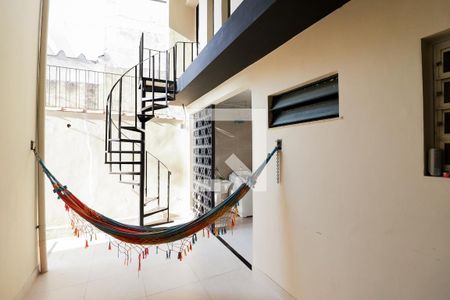 Casa à venda com 215m², 3 quartos e 2 vagasÁrea Externa